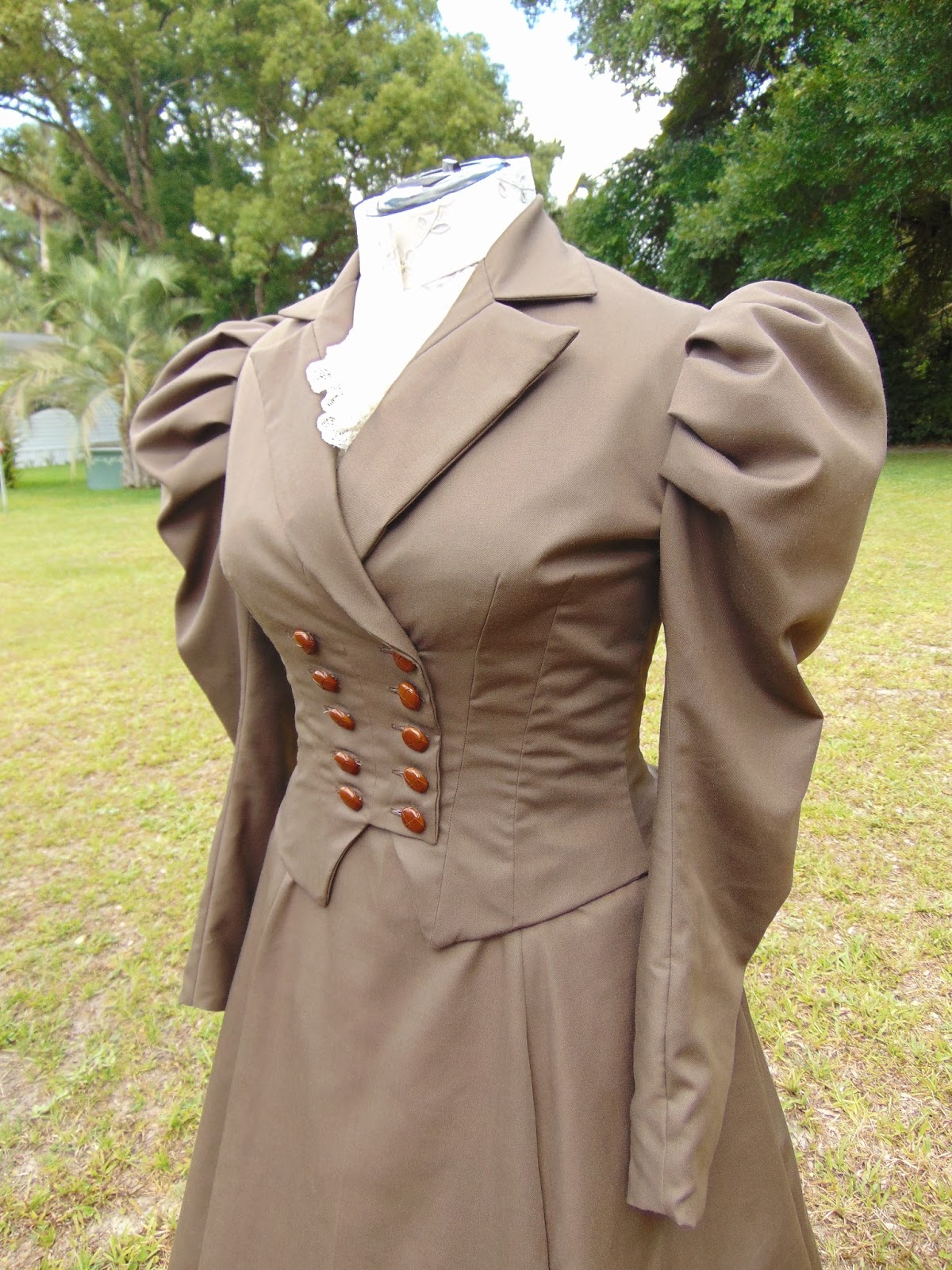 The Antique Sewist: 1894 Double-Breasted Suit - Brown Serge Cotton